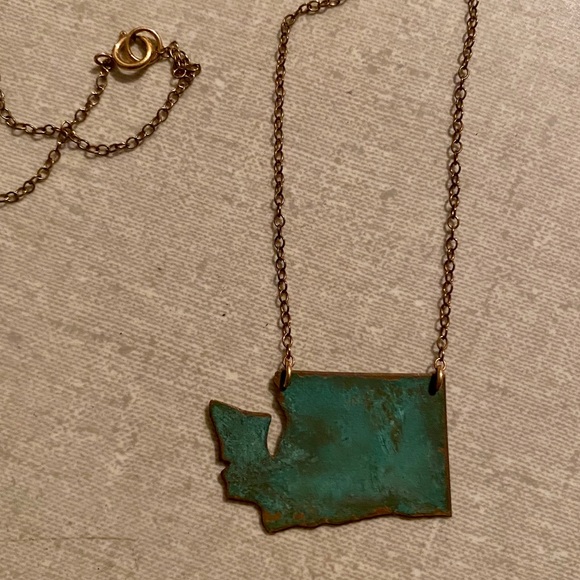 Washington State gold filled necklace - Picture 4 of 16